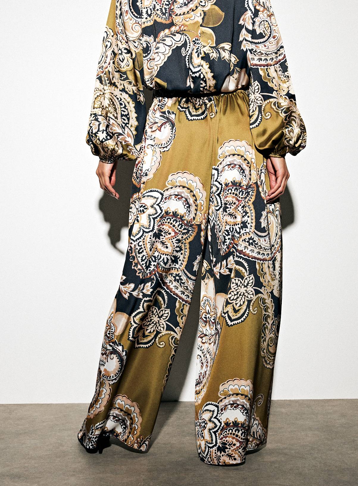 Paisley Wide Leg Palazzo Satin Co-ord Trousers 22 - Image 4